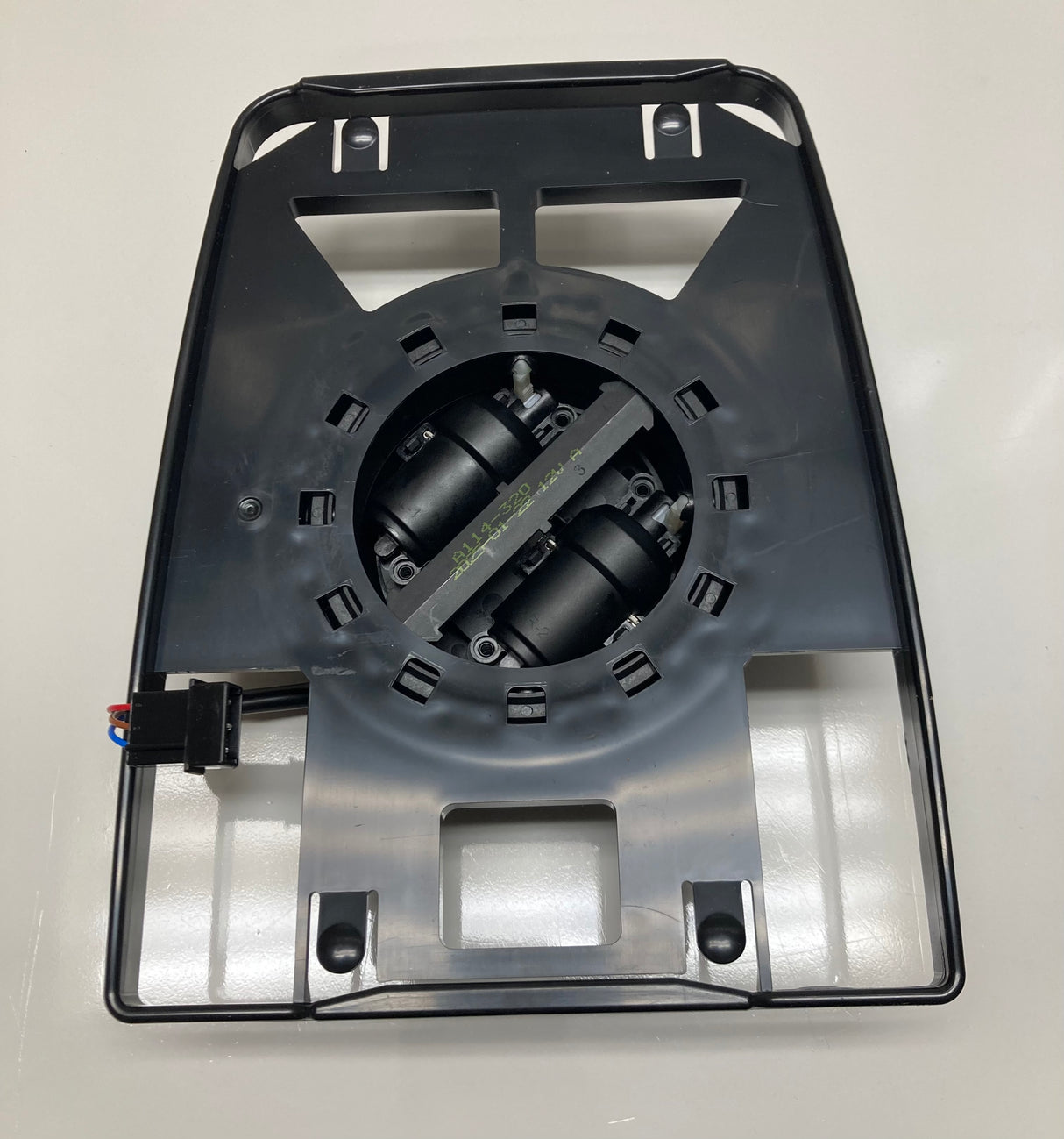 815/4 Assembly, Carrier/Motor, 7"x9.5"