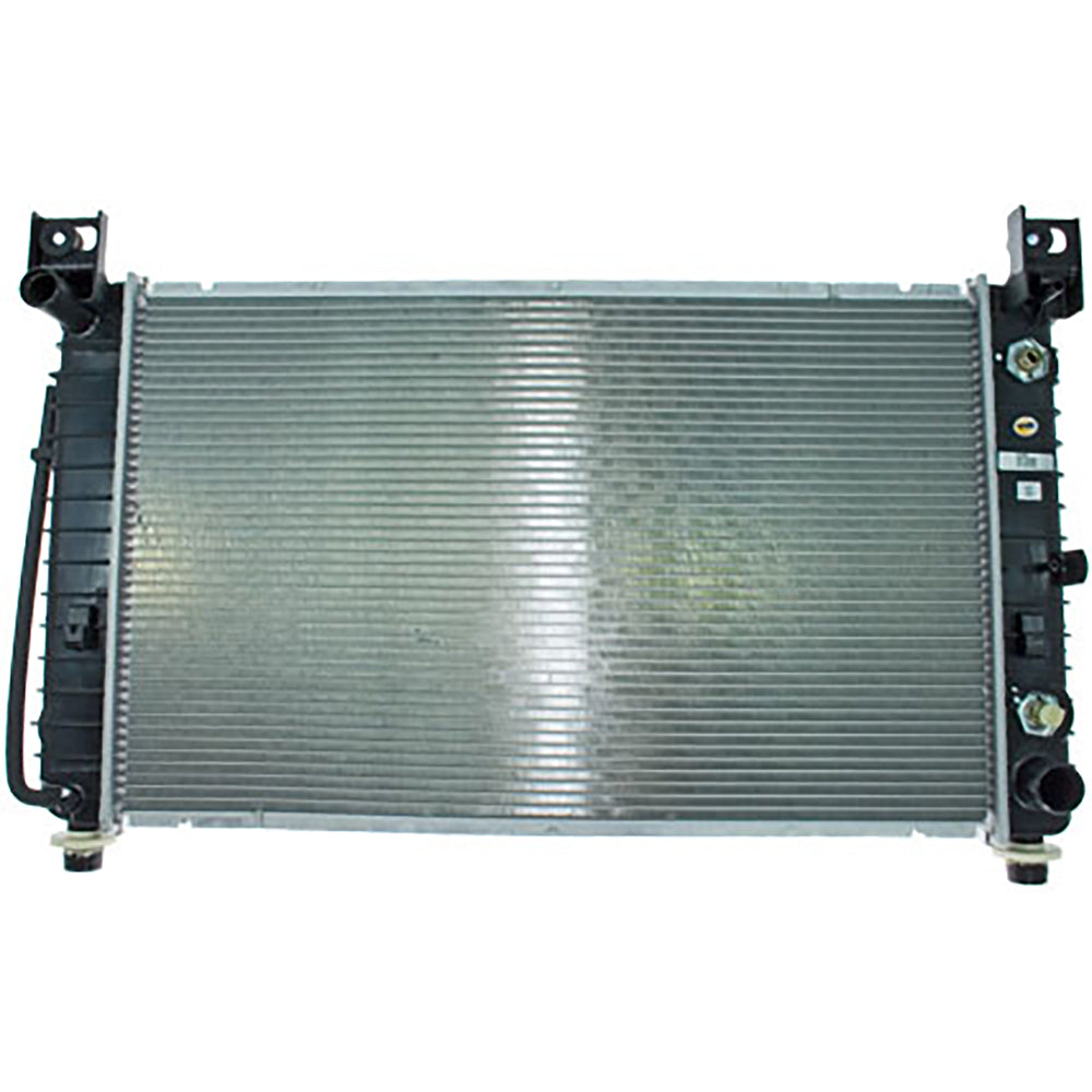 Radiator 99-04 Silverado / Sierra 4.8/5.3L V8 at 24-80656