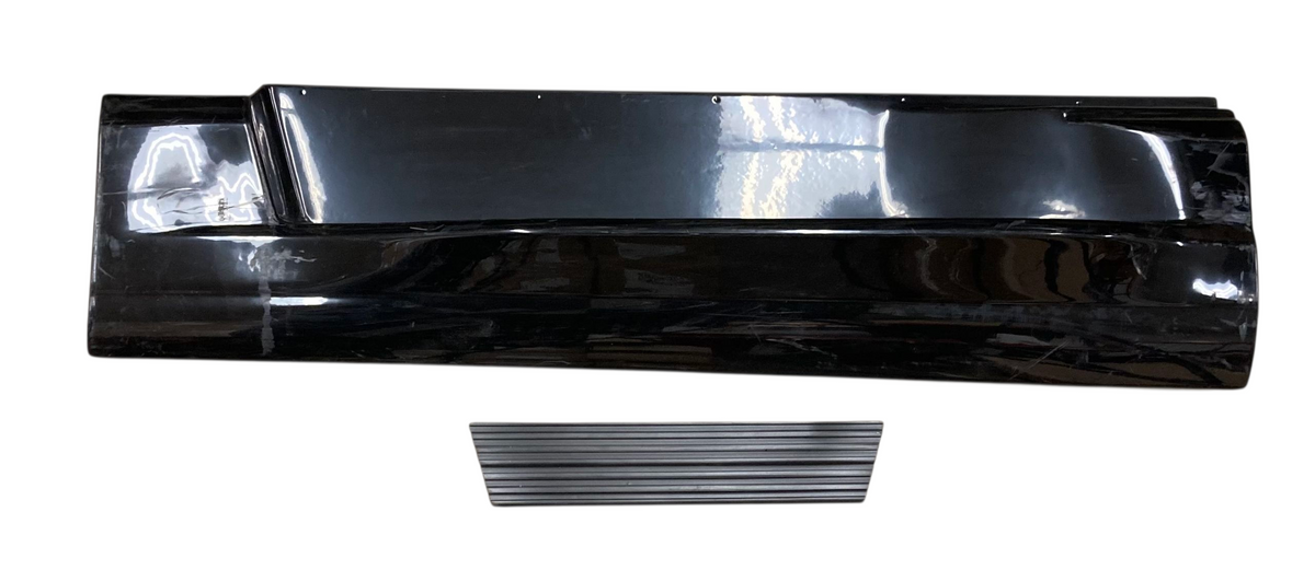 E51722-13XT-STEPKS Flare Driver Step Front – Don Brown Bus Parts