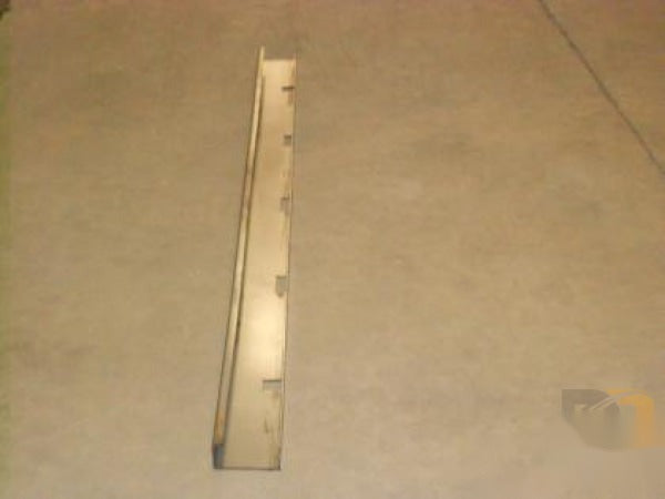 Crossmember, 84", Notched, Narrow Body 02062360